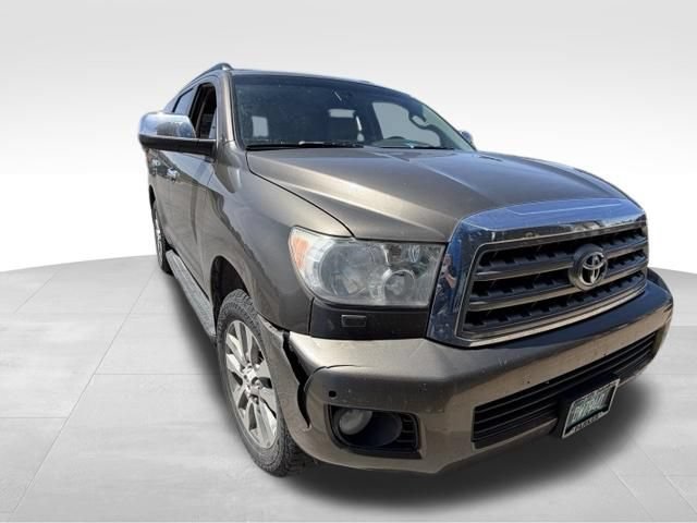 Used 2014 Toyota Sequoia Limited AWD/4WD image 1
