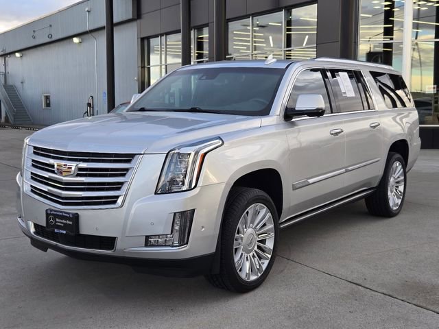Used 2018 Cadillac Escalade ESV Platinum AWD/4WD image 45
