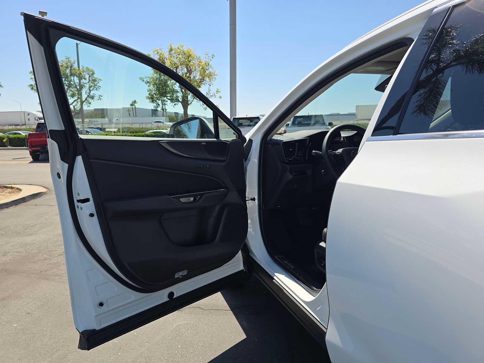 Used 2026 Lexus NX 450h+ AWD w/ Accessory Package (K3) image 20