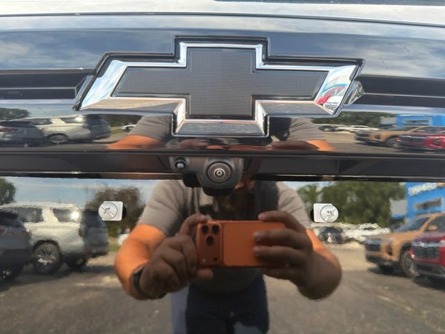New 2027 Chevrolet Traverse RS w/ LPO, Floor Liner Package AWD/4WD image 14