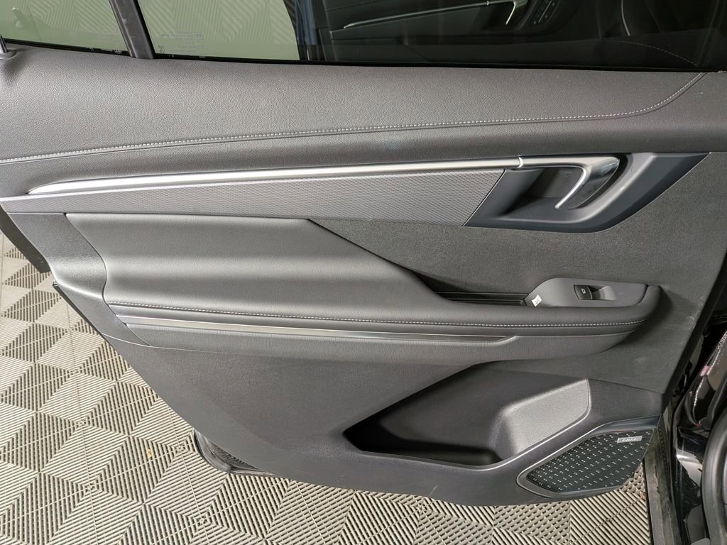 New 2025 Buick Enclave Sport Touring w/ Super Cruise Package image 29