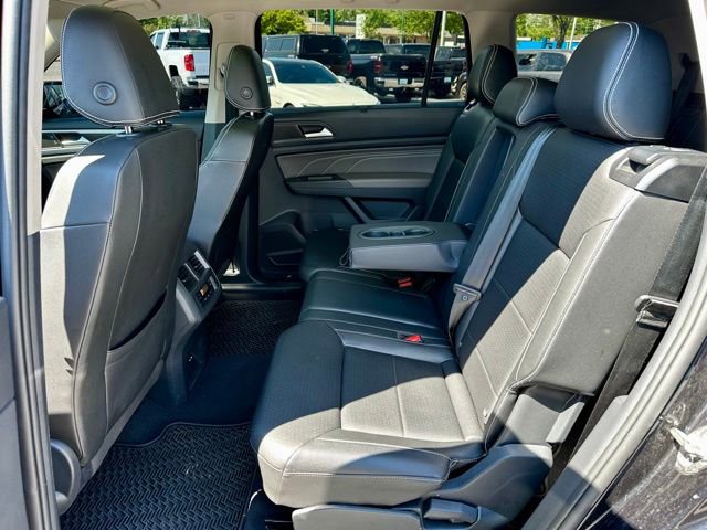 Used 2023 Volkswagen Atlas SE w/ Panoramic Sunroof Package AWD/4WD image 17