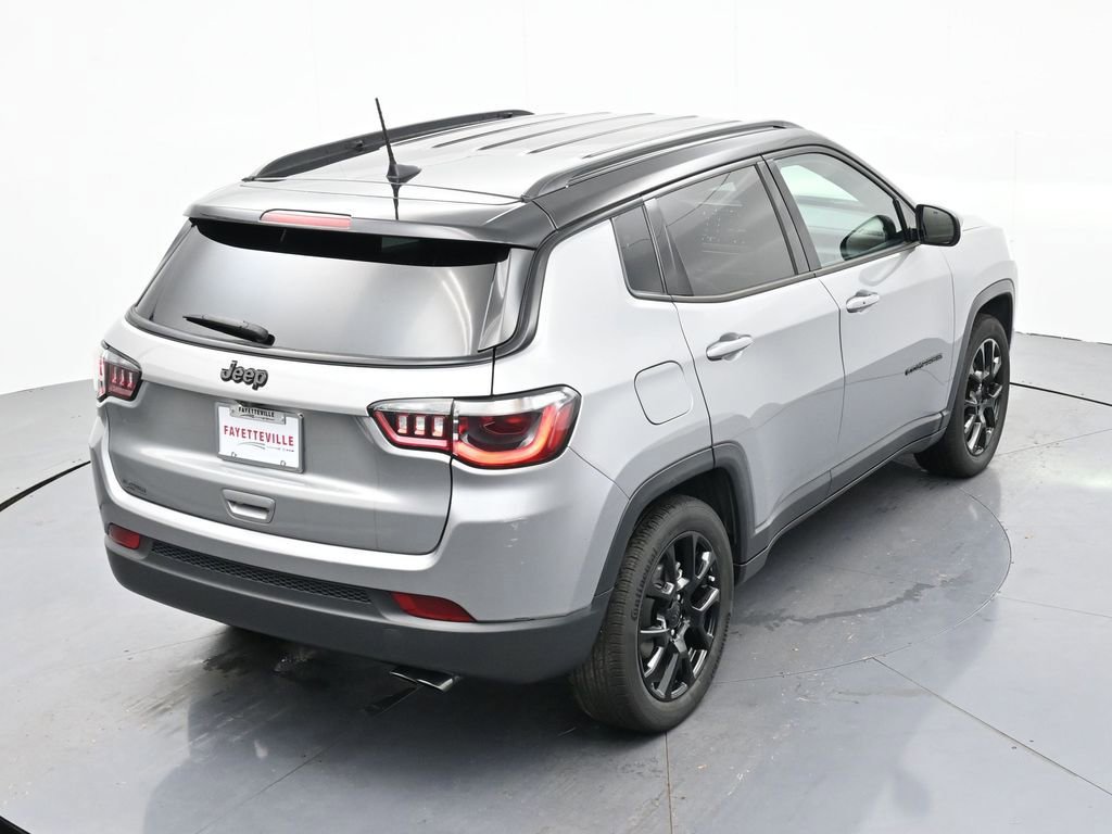 Used 2022 Jeep Compass Altitude image 27