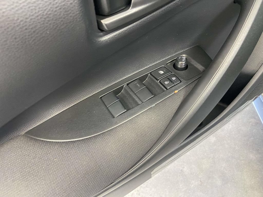 Used 2026 Toyota Corolla LE FWD image 18