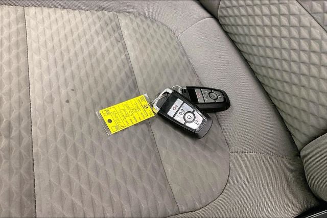 Used 2022 Ford Escape SE w/ Cold Weather Package AWD/4WD image 13