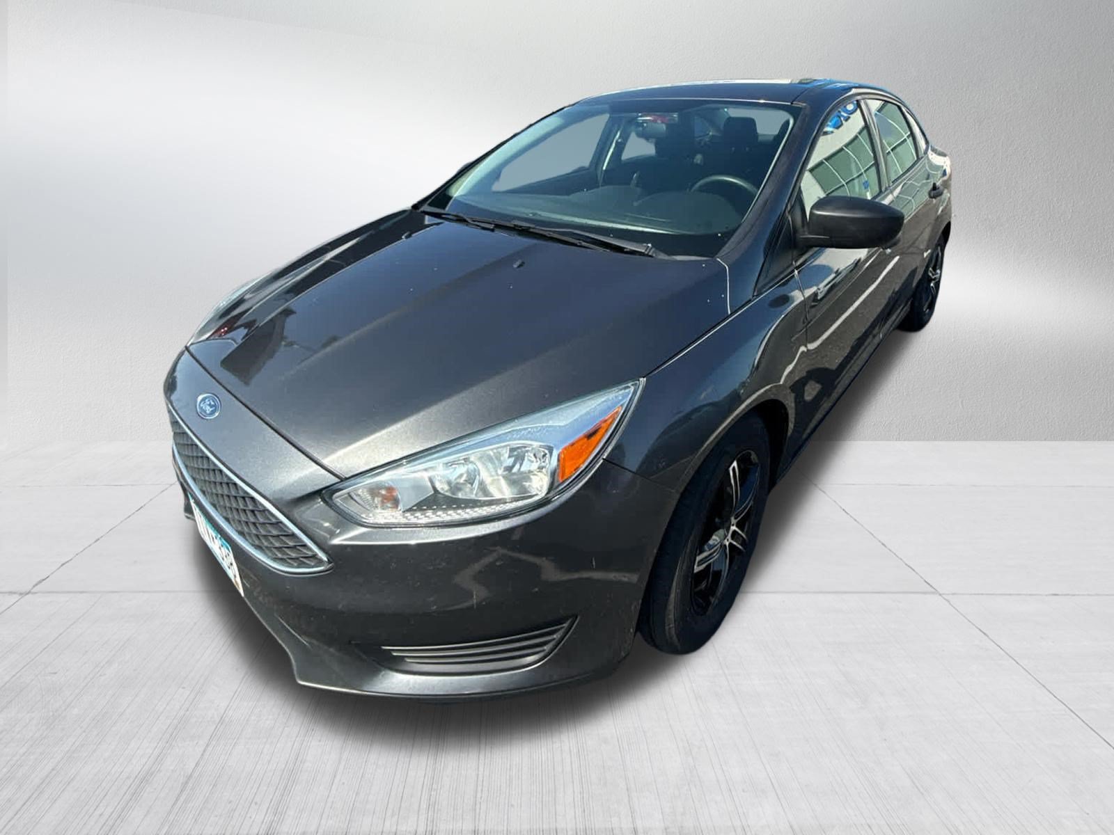 Used 2015 Ford Focus S FWD image 4