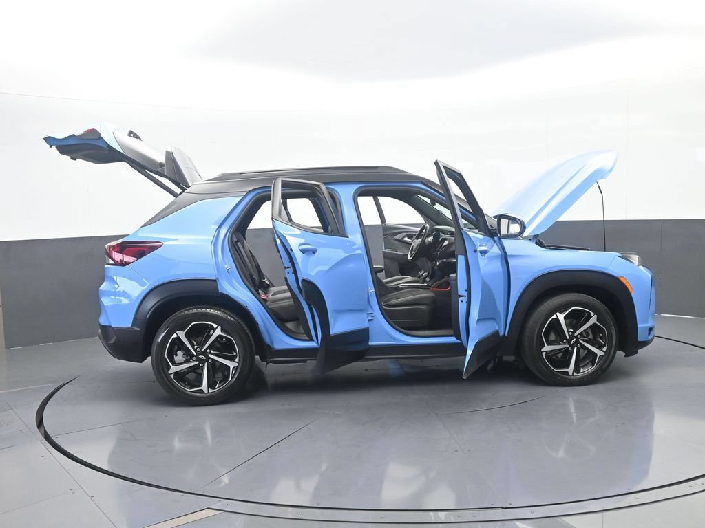 Used 2023 Chevrolet TrailBlazer RS w/ Sun and Liftgate Package FWD image 72