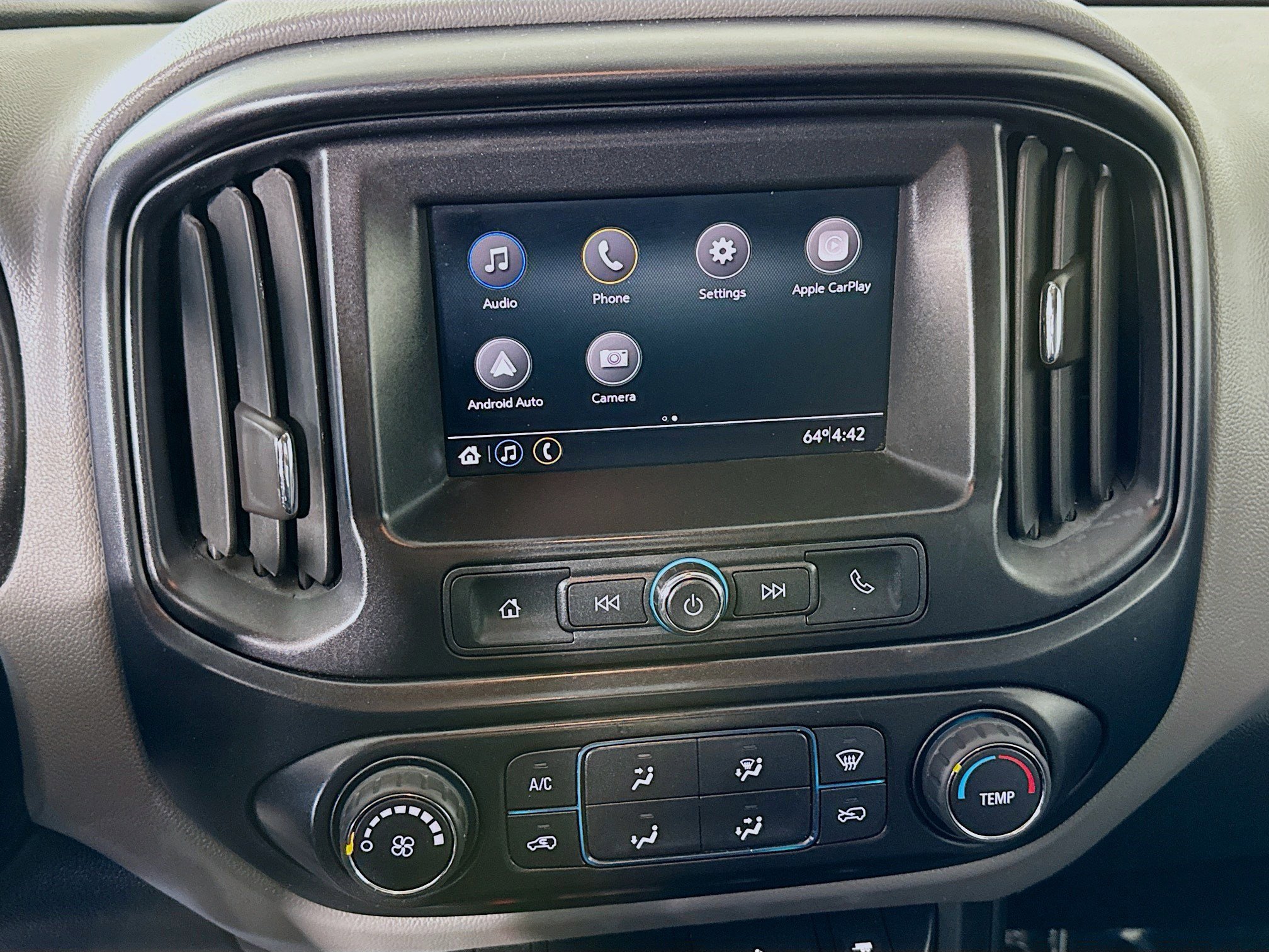 Used 2022 Chevrolet Colorado W/T w/ WT Convenience Package image 17