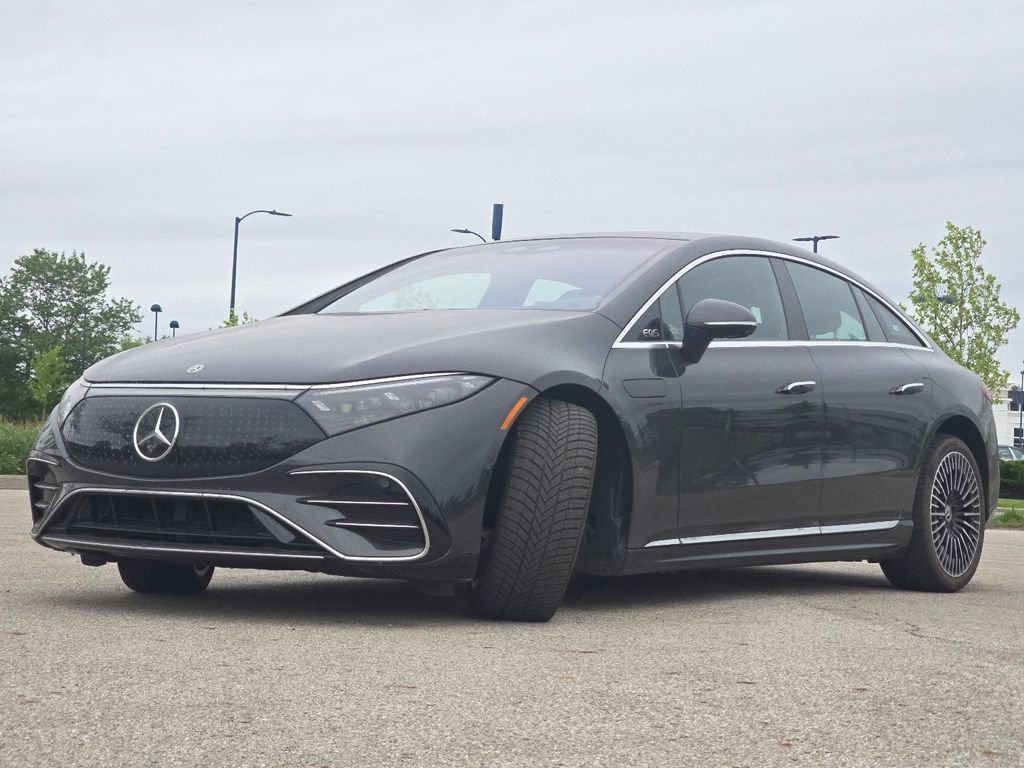 Used 2022 Mercedes-Benz EQS 580 4MATIC Sedan image 13