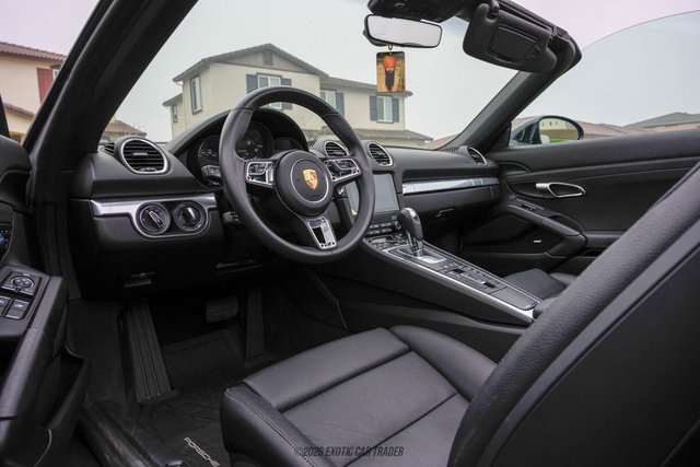 Used 2025 Porsche 718 Boxster image 52