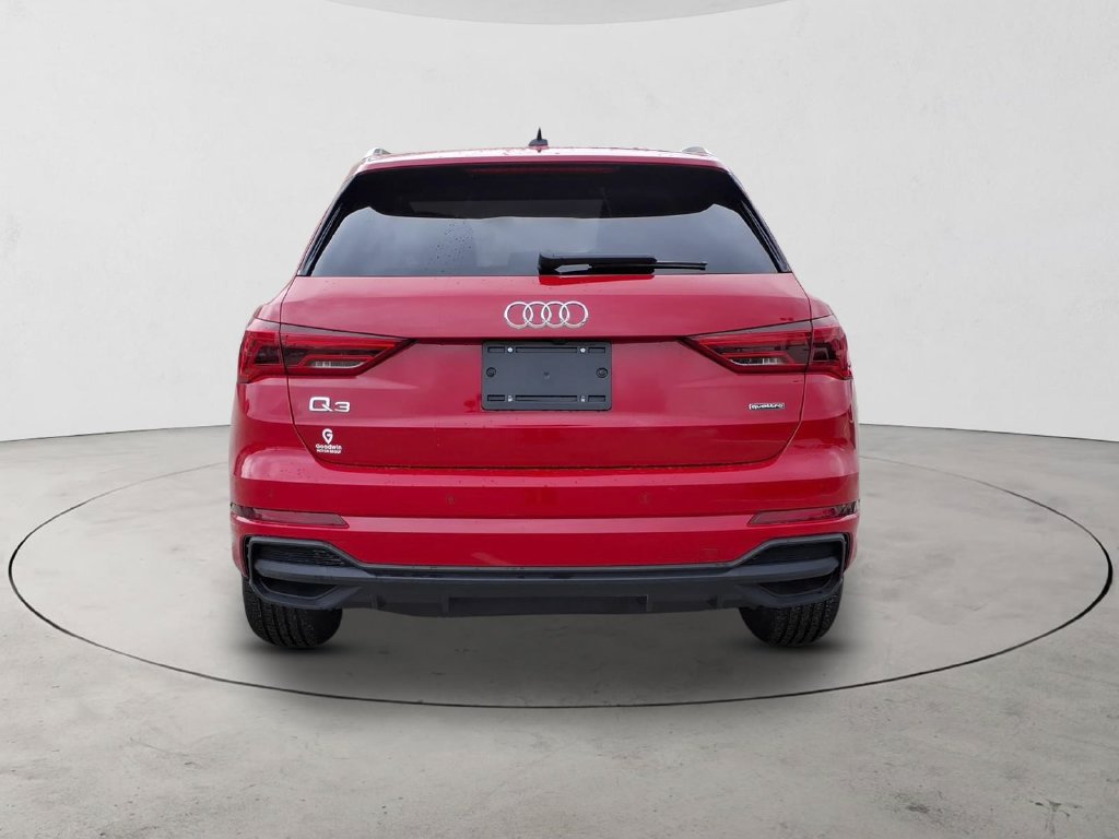 Used 2025 Audi Q3 2.0T Premium AWD/4WD image 6