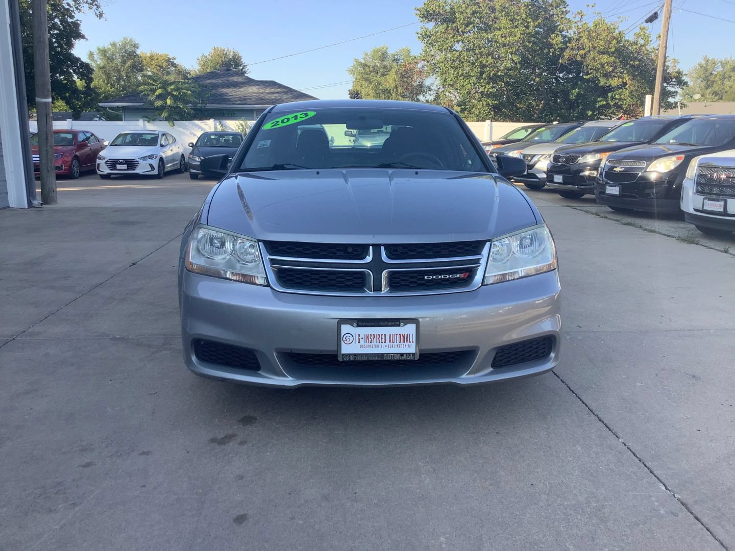 Used 2013 Dodge Avenger SE FWD image 2