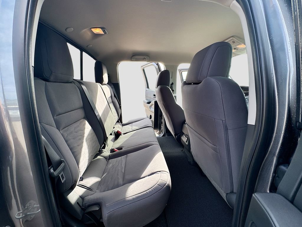 New 2026 Nissan Frontier S image 24