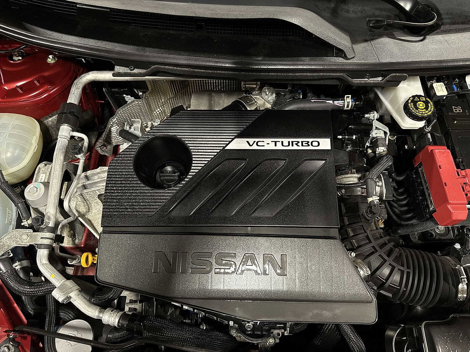 Used 2023 Nissan Rogue SV image 12