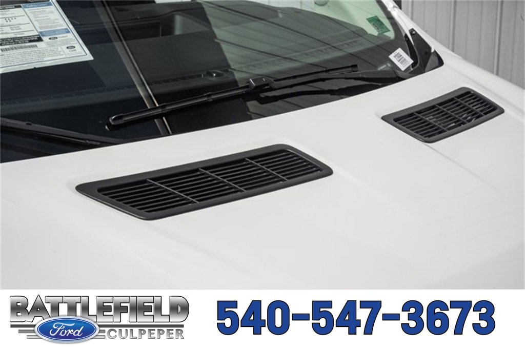 New 2025 Ford Transit 250 148 Medium Roof image 14