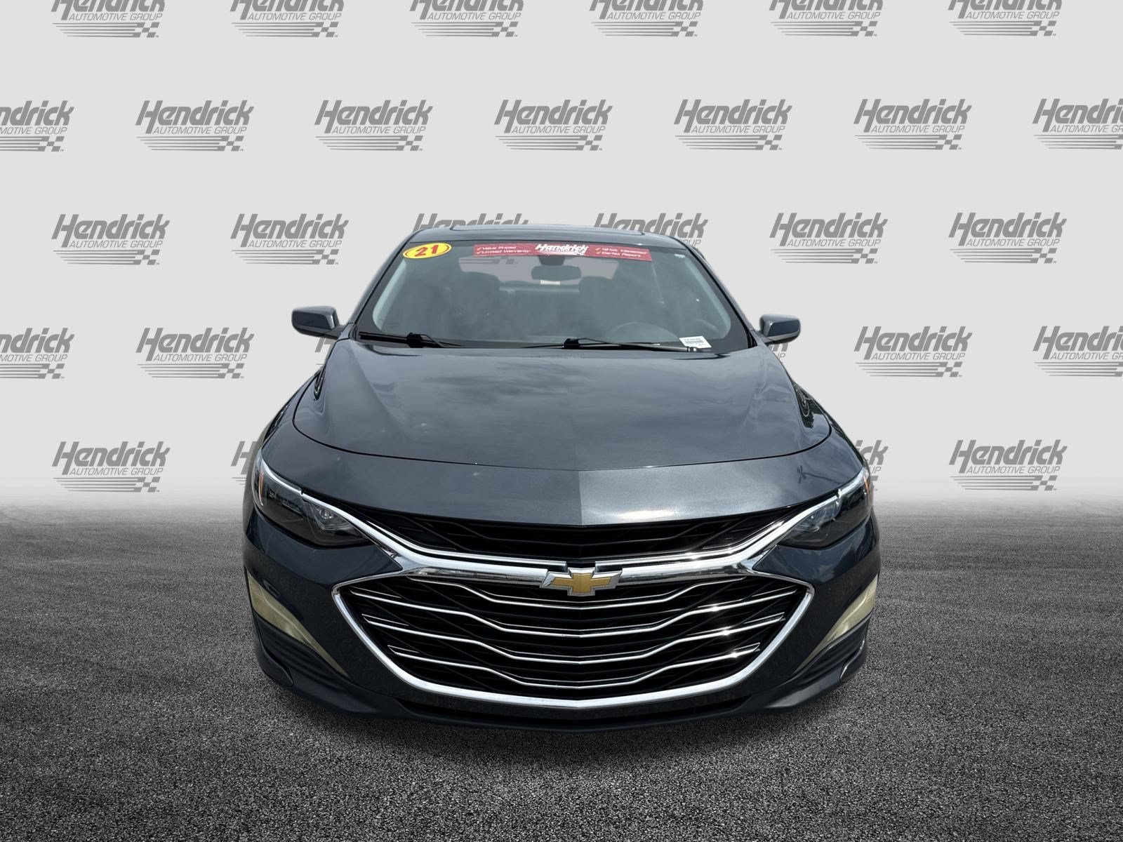 Used 2021 Chevrolet Malibu LT FWD image 9