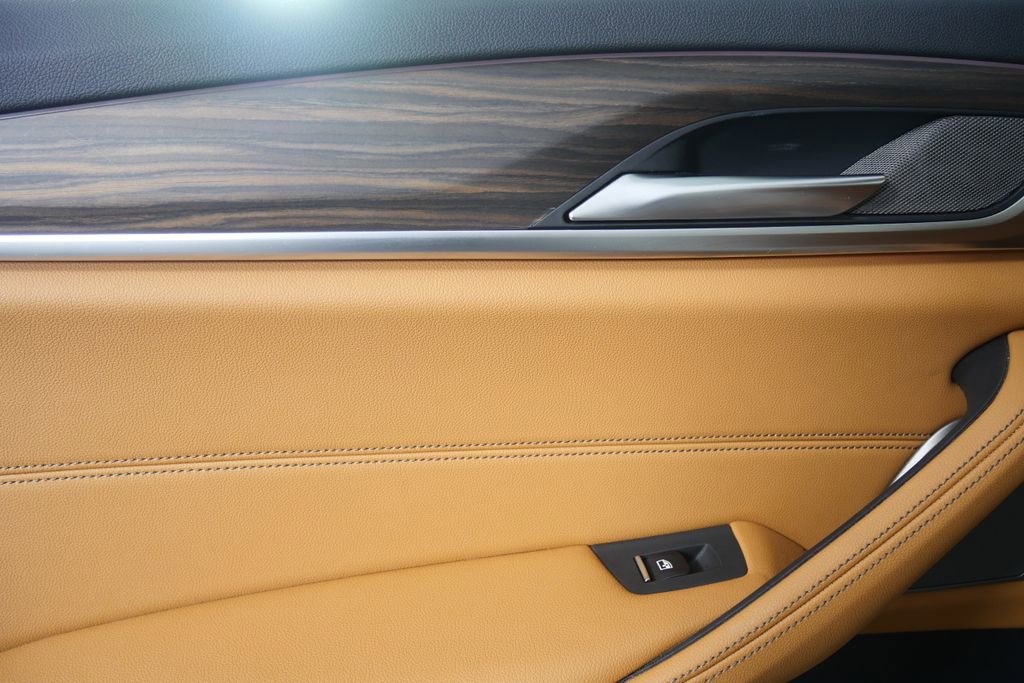 Certified 2023 BMW 530i w/ Premium Package image 12