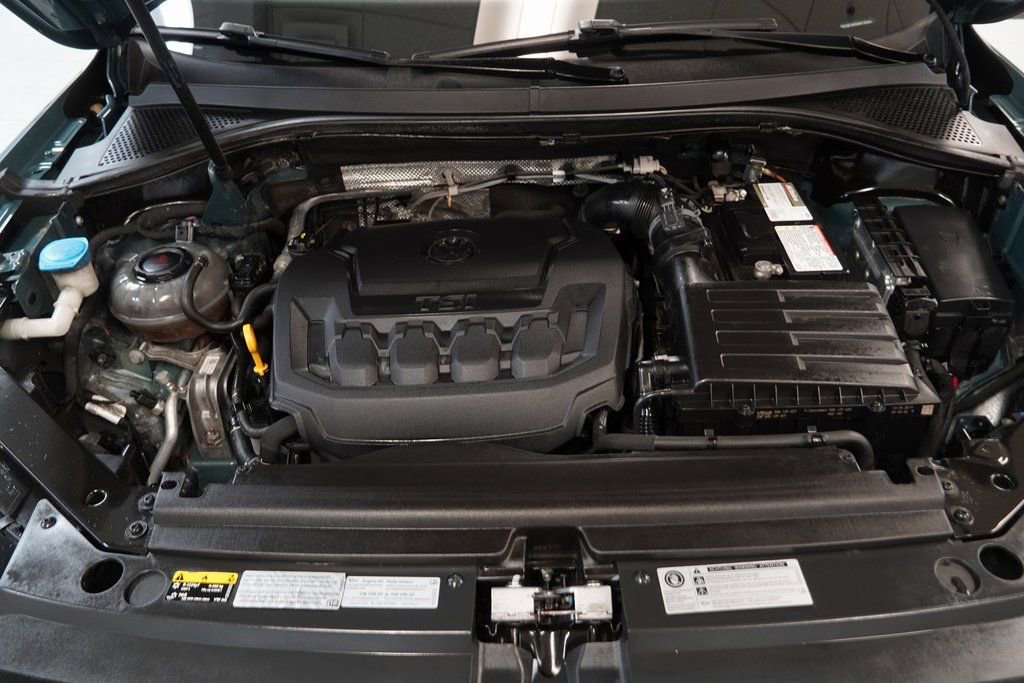 Used 2019 Volkswagen Tiguan S image 38