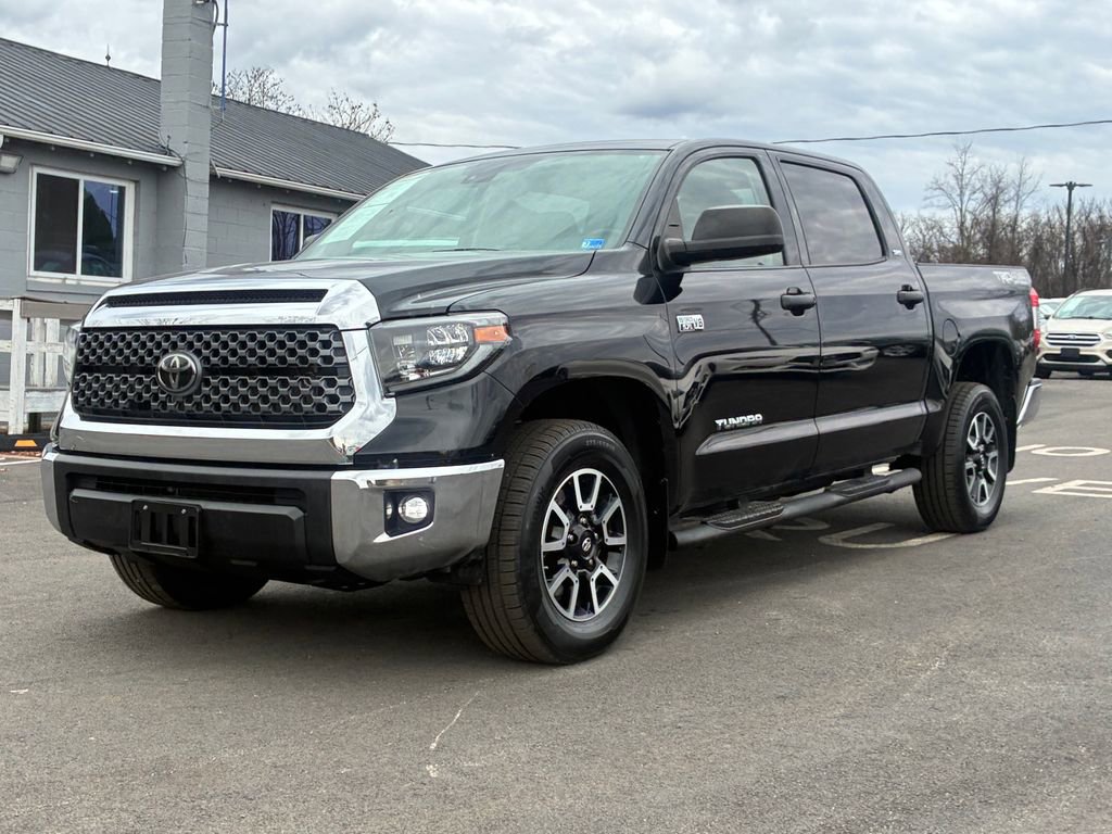 Used 2020 Toyota Tundra SR5 w/ TRD Off-Road Package image 9