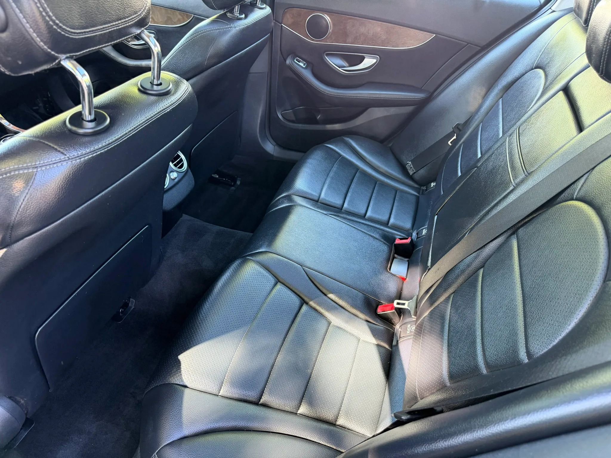 Used 2017 Mercedes-Benz C 300 Sedan w/ Premium 1 Package image 26