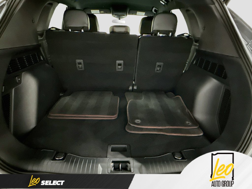 Used 2023 Ford Escape ST-Line w/ Tech Pack #1 AWD/4WD image 29