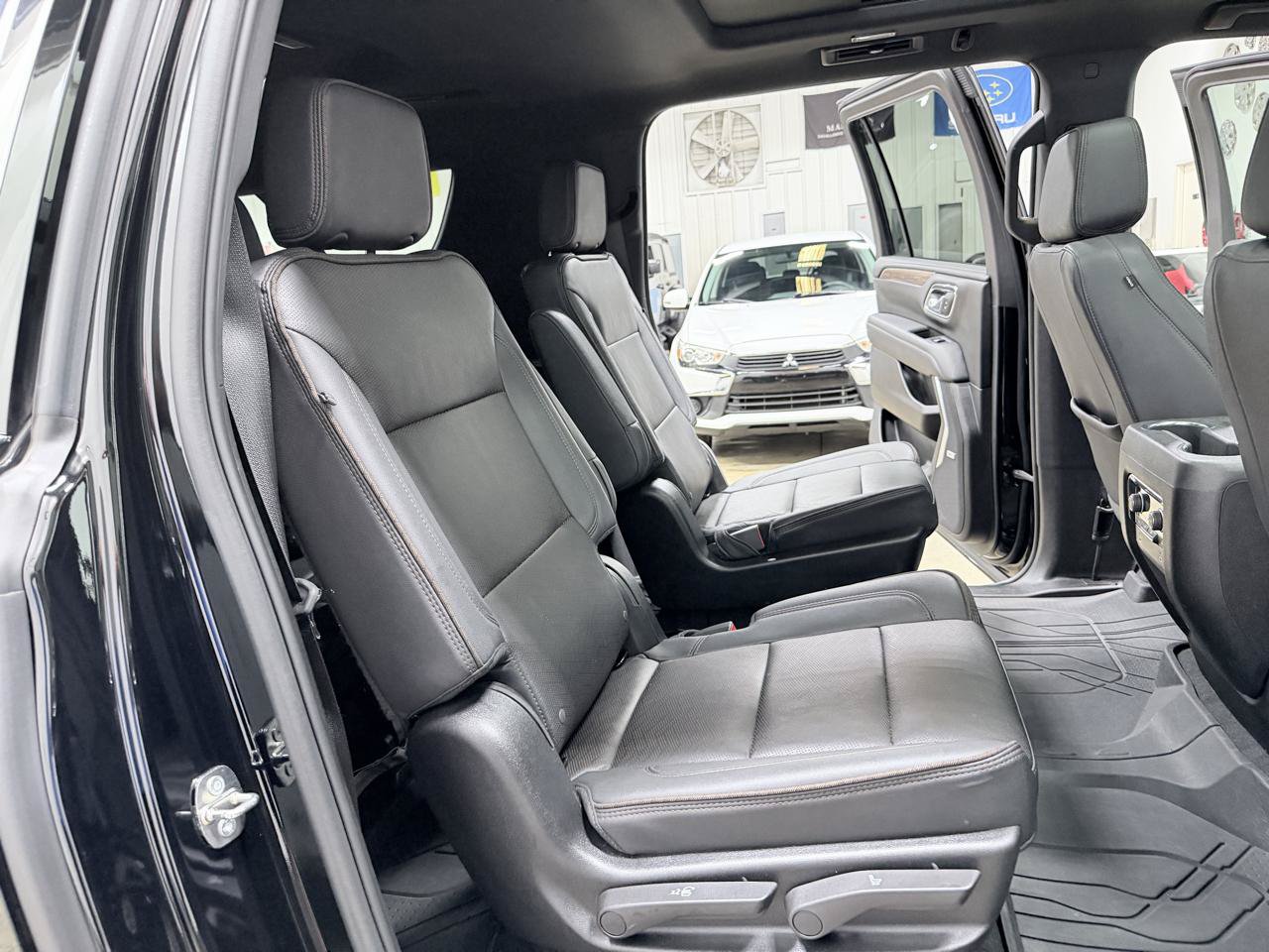 Used 2023 Chevrolet Suburban High Country w/ Max Trailering Package AWD/4WD image 37
