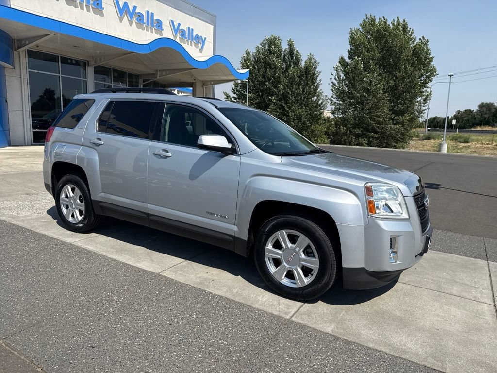 Used 2015 GMC Terrain SLE AWD/4WD image 2