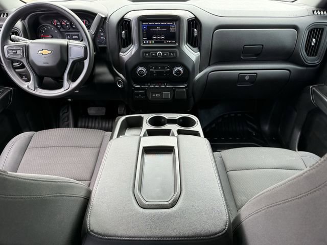 Used 2025 Chevrolet Silverado 2500 W/T w/ WT Convenience Package image 8