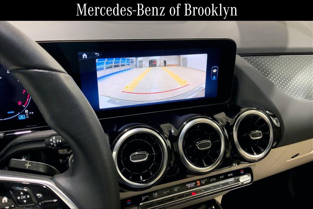 Certified 2025 Mercedes-Benz GLA 250 4MATIC image 26