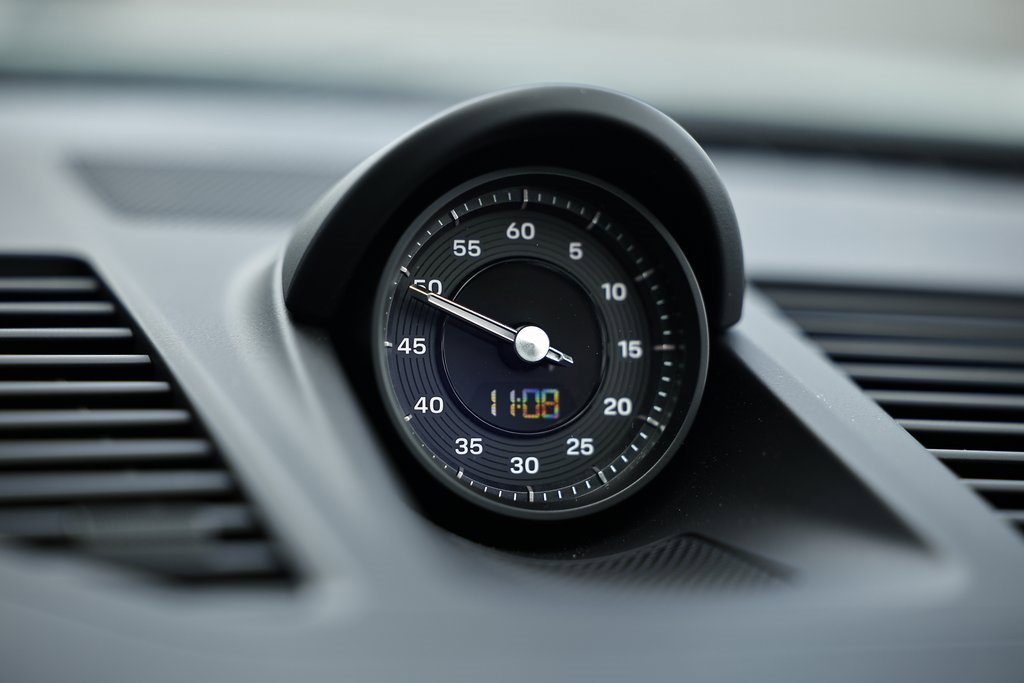 Certified 2025 Porsche 911 Carrera 4 GTS image 36