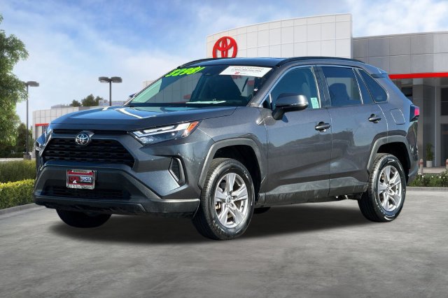 Certified 2025 Toyota RAV4 XLE AWD/4WD image 10