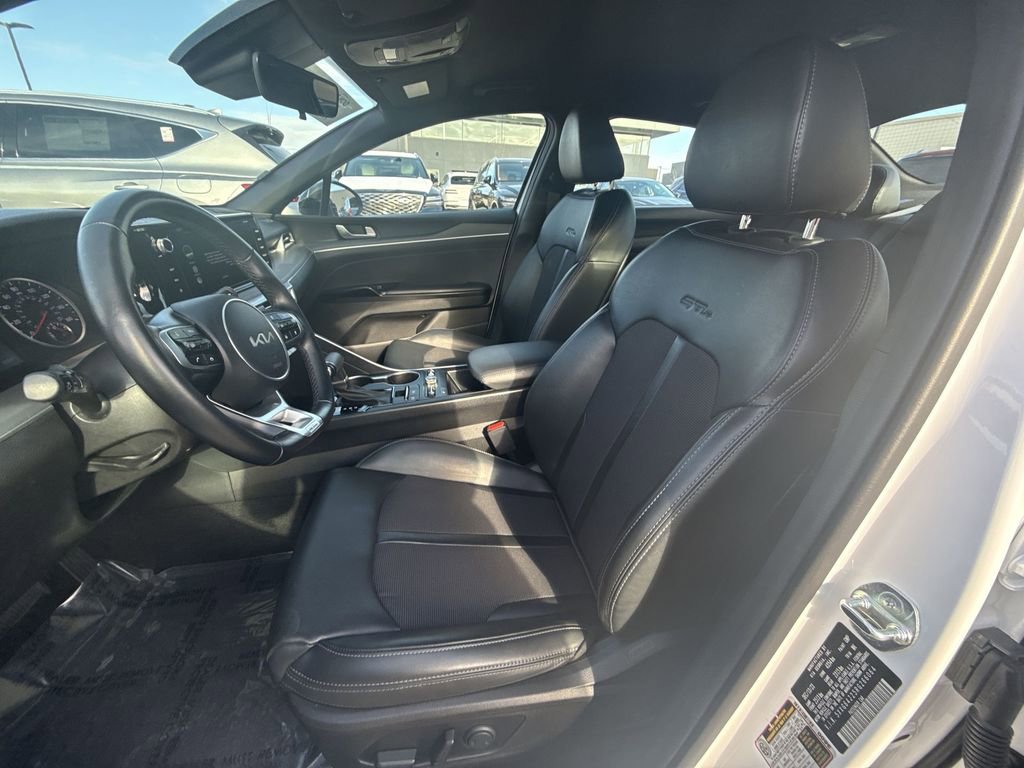 Used 2024 Kia K5 GT-Line w/ GT-Line Premium Package FWD image 11