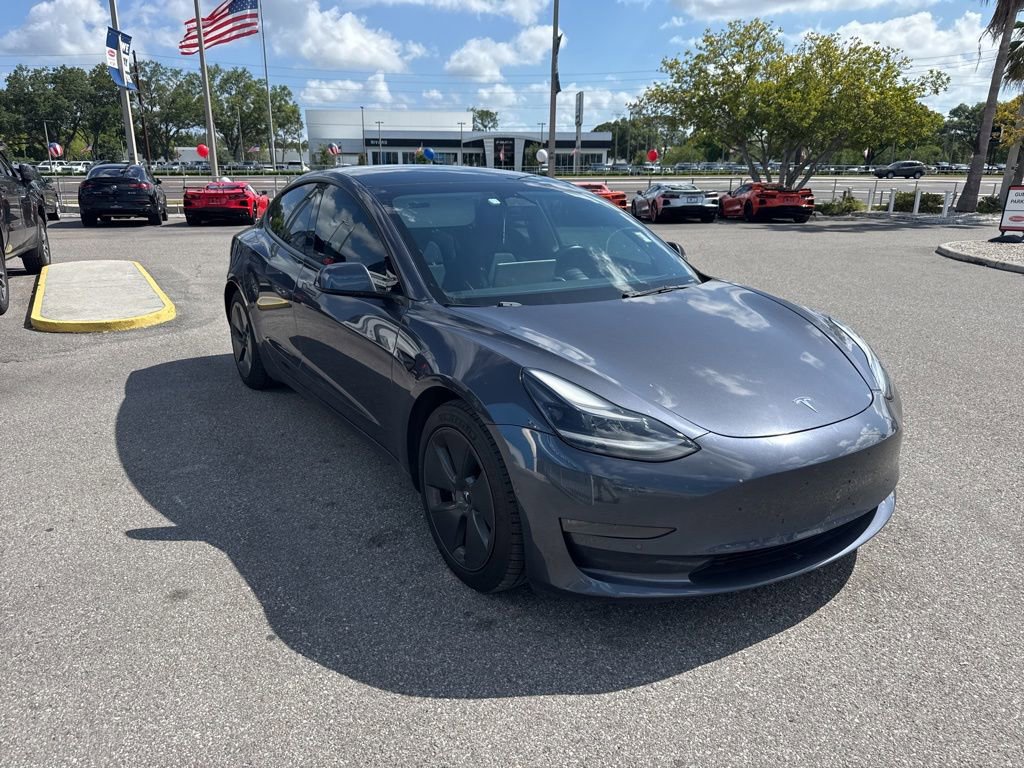 Used 2022 Tesla Model 3 Long Range AWD/4WD image 4