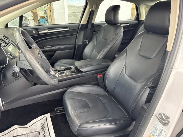 Used 2017 Ford Fusion Titanium FWD image 10