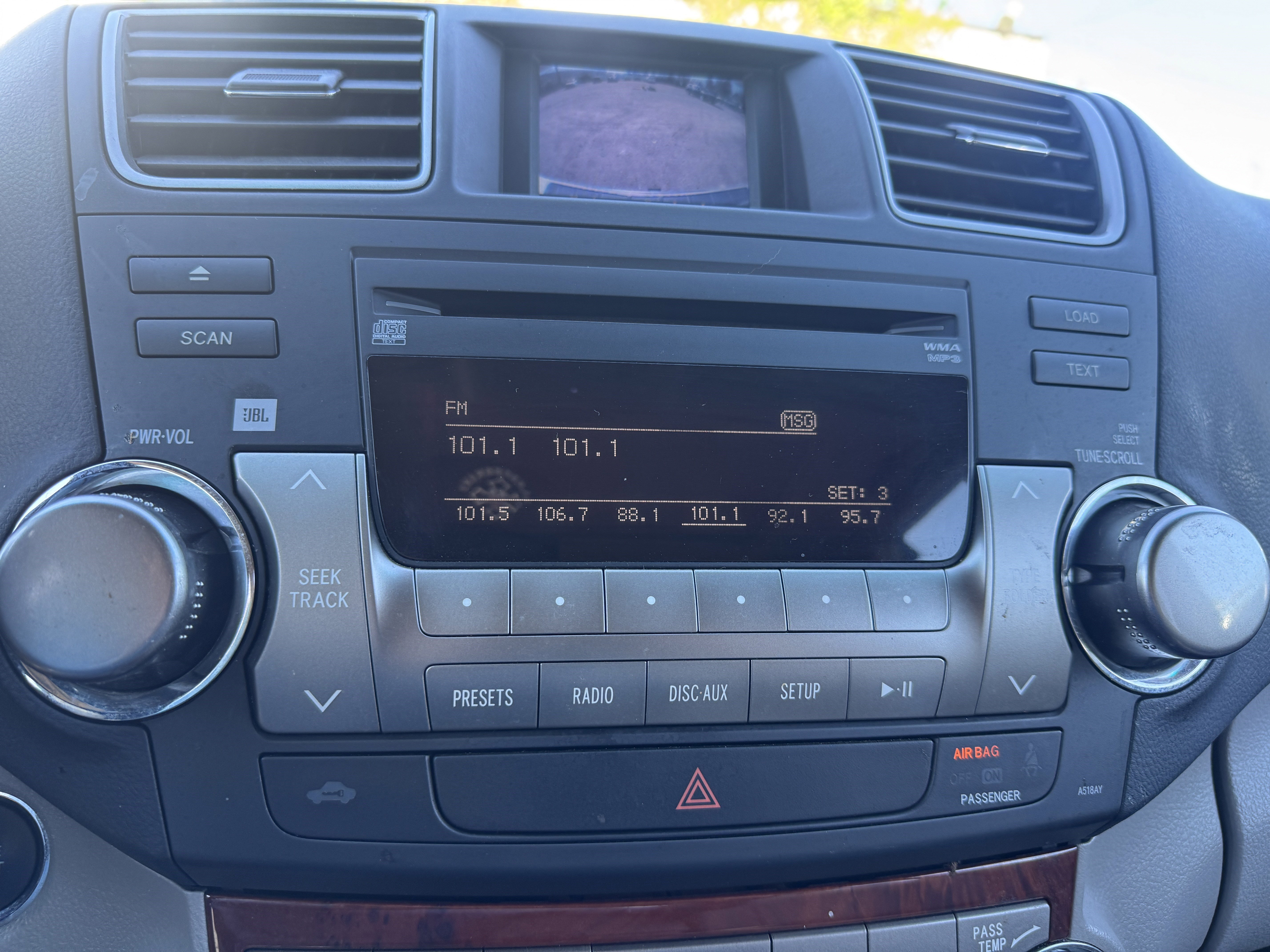 Used 2012 Toyota Highlander Limited w/ Tow Pkg image 27