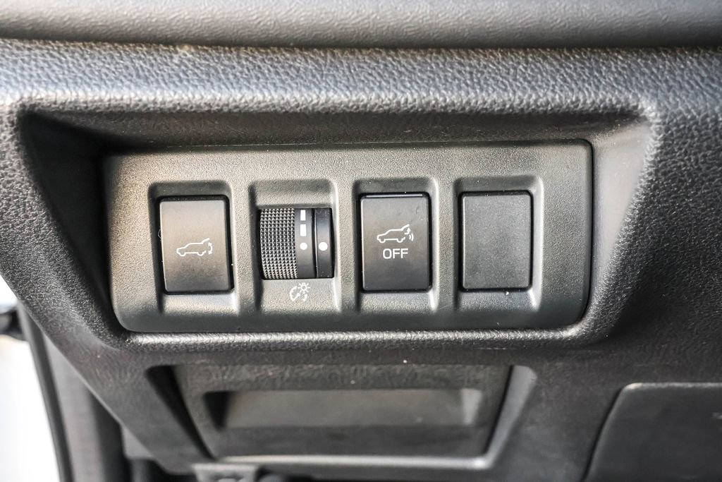 Used 2022 Subaru Outback Wilderness image 17