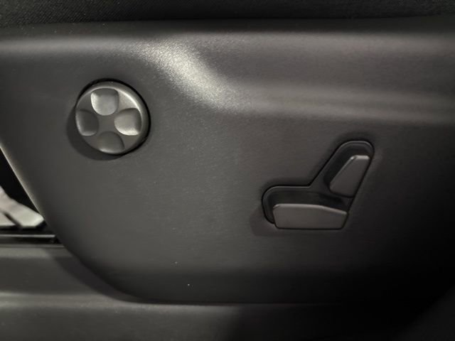 New 2025 Dodge Durango R/T w/ Blacktop Package image 12