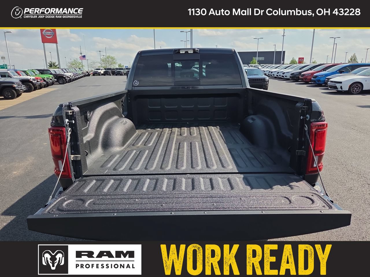 New 2026 RAM 2500 Laramie AWD/4WD image 7