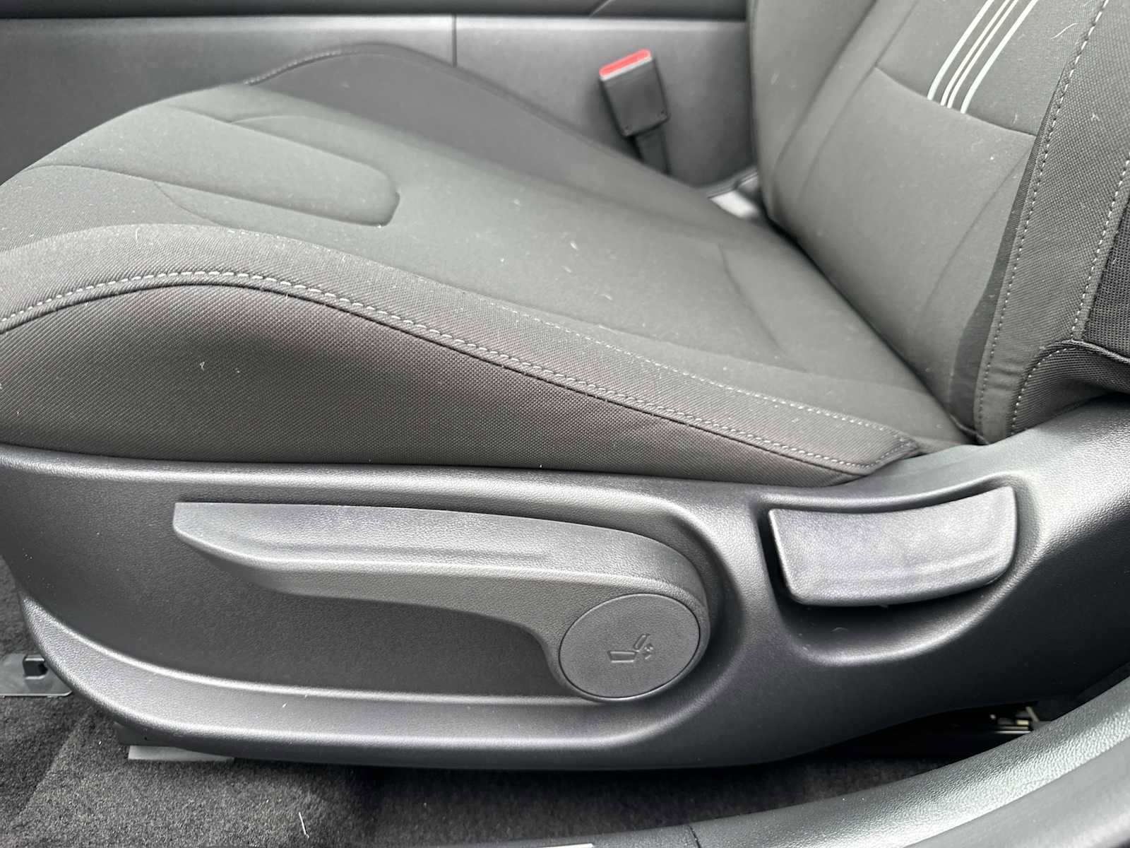 New 2026 Hyundai Elantra SEL Sport Premium image 10