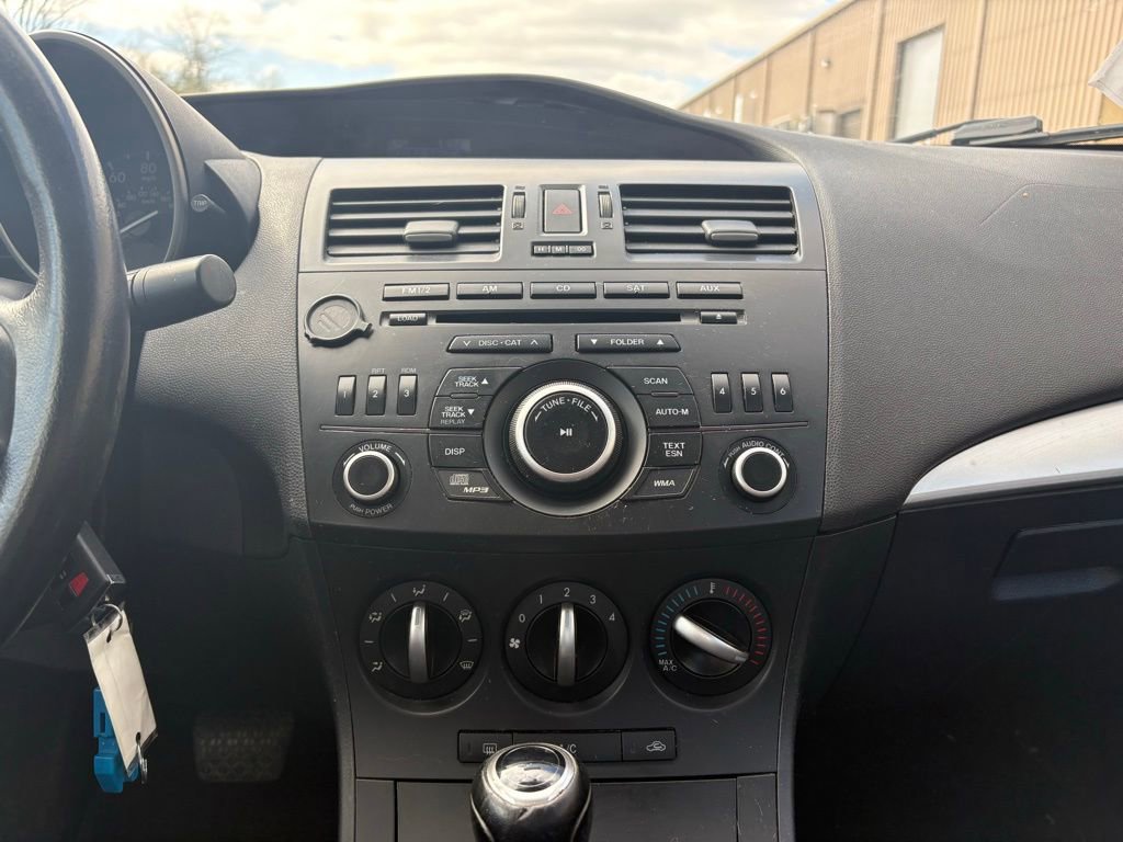 Used 2012 MAZDA MAZDA3 i Touring image 20