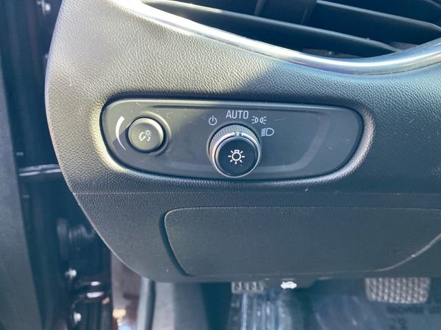 Used 2021 Chevrolet Malibu LT image 18