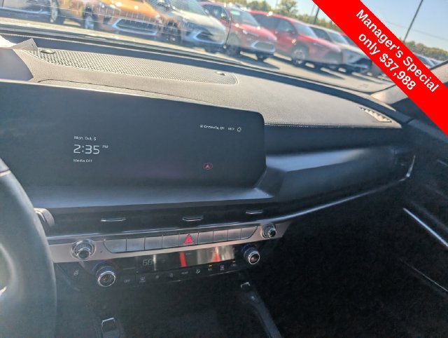 Used 2025 Kia Telluride EX X-Line AWD/4WD image 21