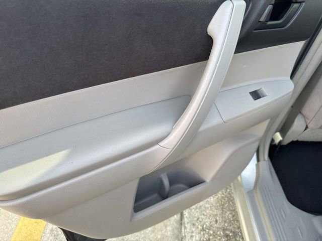 Used 2011 Toyota Highlander 2WD image 24