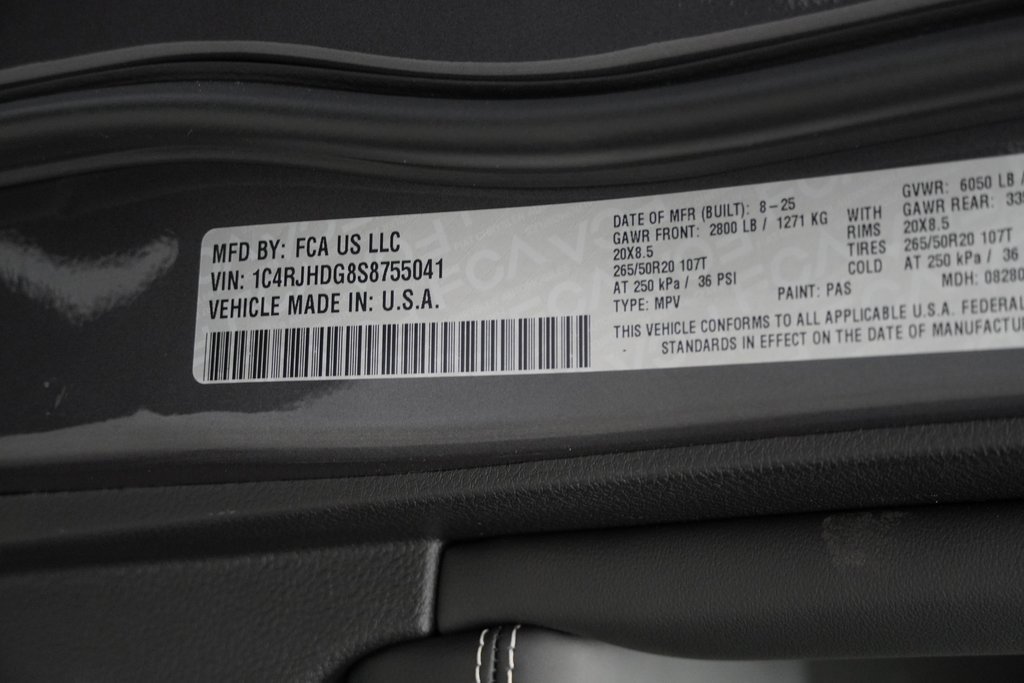 New 2025 Jeep Grand Cherokee Overland w/ Trailer Tow Package image 40