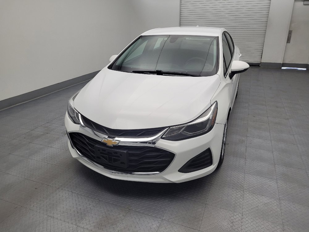 Used 2019 Chevrolet Cruze LT FWD image 15