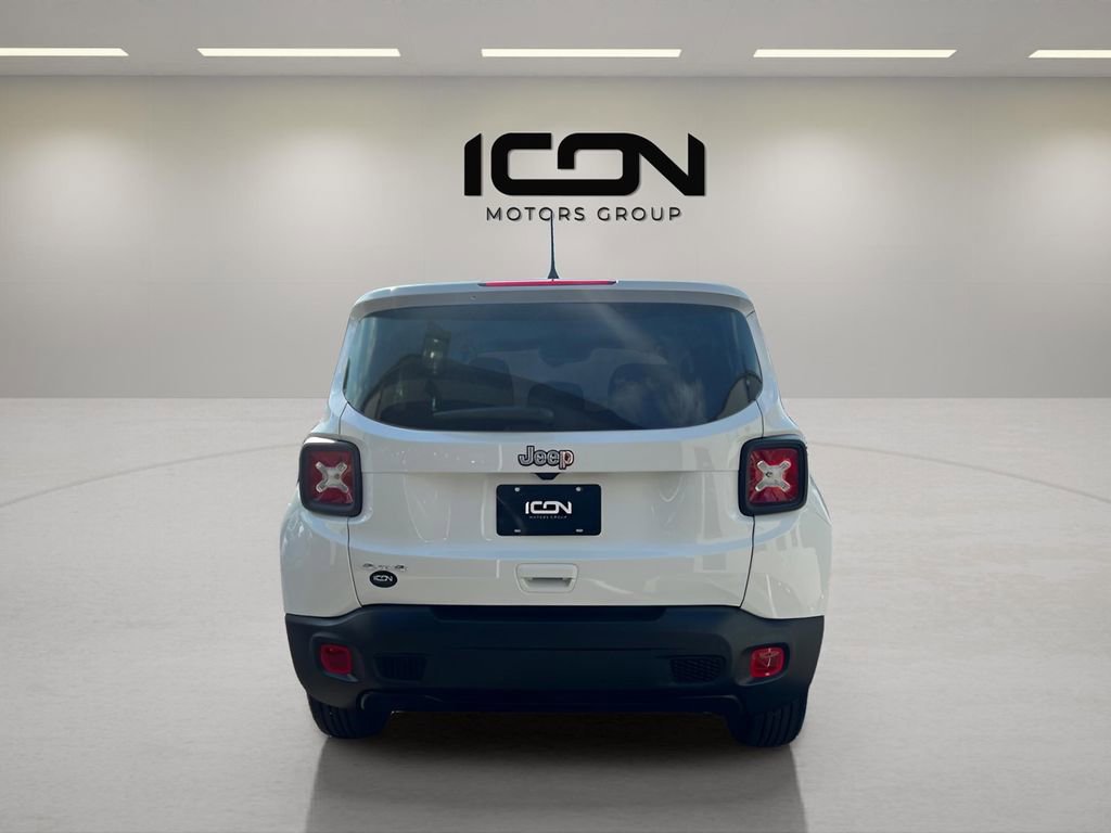 Used 2023 Jeep Renegade Latitude image 8