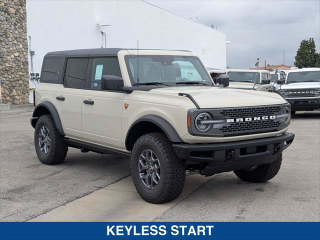 New 2025 Ford Bronco Badlands AWD/4WD image 7