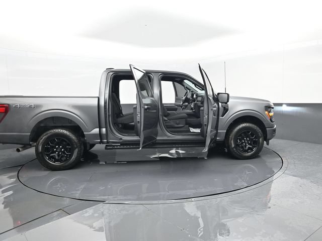 Used 2024 Ford F150 XLT w/ XLT Black Appearance Package AWD/4WD image 27