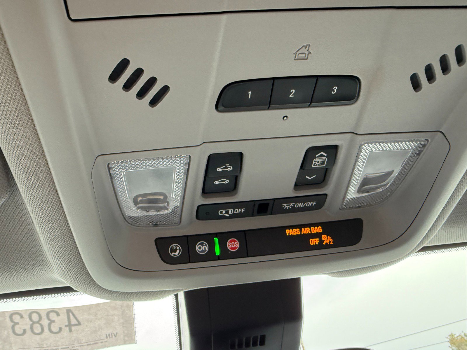 Used 2022 GMC Terrain SLT w/ Elevation Edition image 38