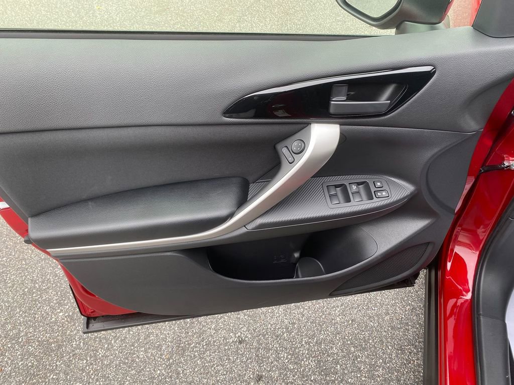 New 2026 Mitsubishi Eclipse Cross LE image 11